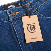 Load image into Gallery viewer, Theories - Plaza Jeans - Washed Blue